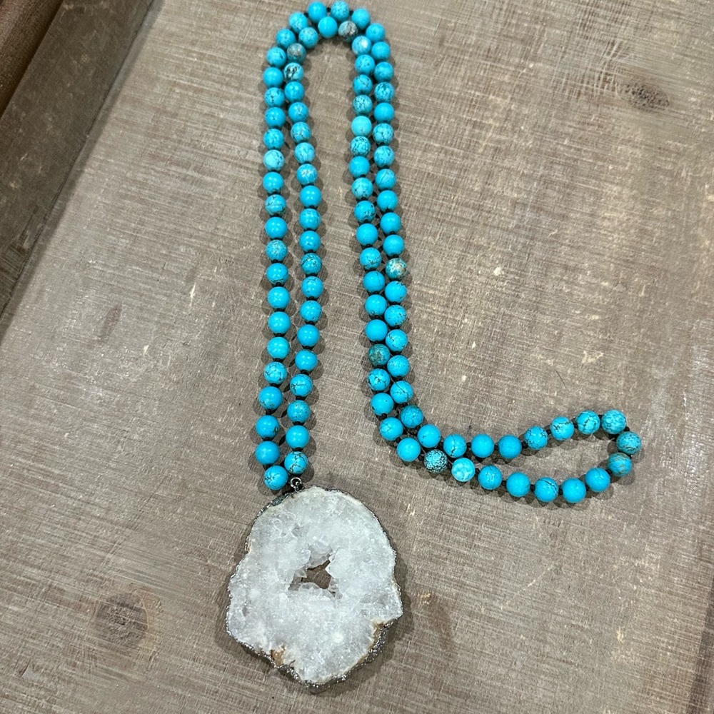 Geode Pendant Necklace